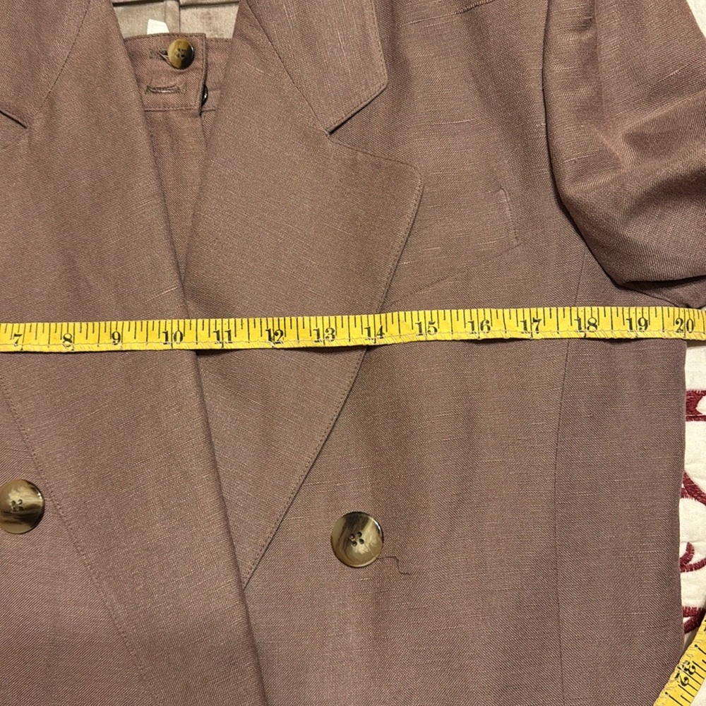 Summer pant suit. Vintage… because I’m vintage! This was a favorite of mine! - Picture 7 of 8